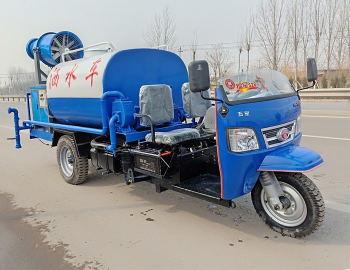 三輪灑水車(chē)-002